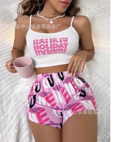 Multi-color printed milk silk European and American style casual loungewear suspenders shorts sexy two-piece pajamas XL
Multi-color printed milk silk European and American style casual loungewear suspenders shorts sexy two-piece pajamas XL