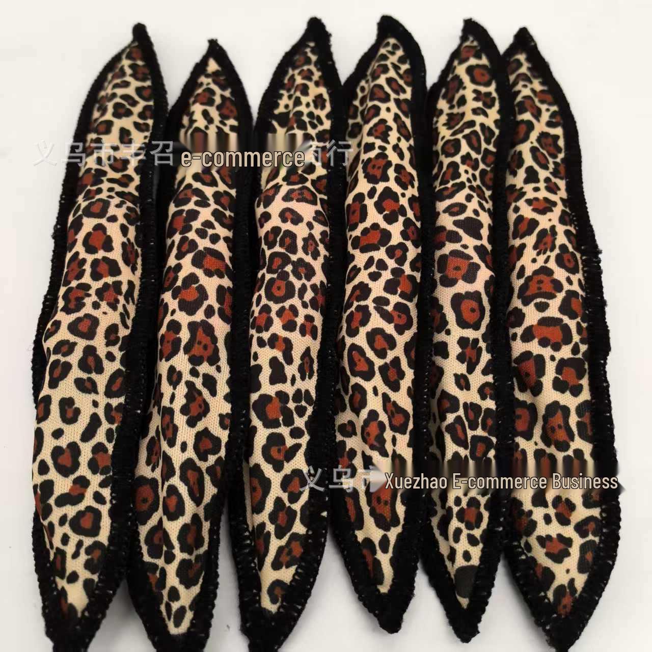 Dotty Sponge Sleep-in Hair Curler - No-Heat, No-Damage Big Wave Roller
Dotty Sponge Sleep-in Hair Curler - No-Heat, No-Damage Big Wave Roller