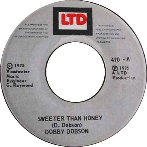 7inch Record DOBBY DOBSON Sweeter Than Honey 470 LTD 1975 Jamaica Reggae Ska Dub Used
7inch Record DOBBY DOBSON Sweeter Than Honey 470 LTD 1975 Jamaica Reggae Ska Dub Used
