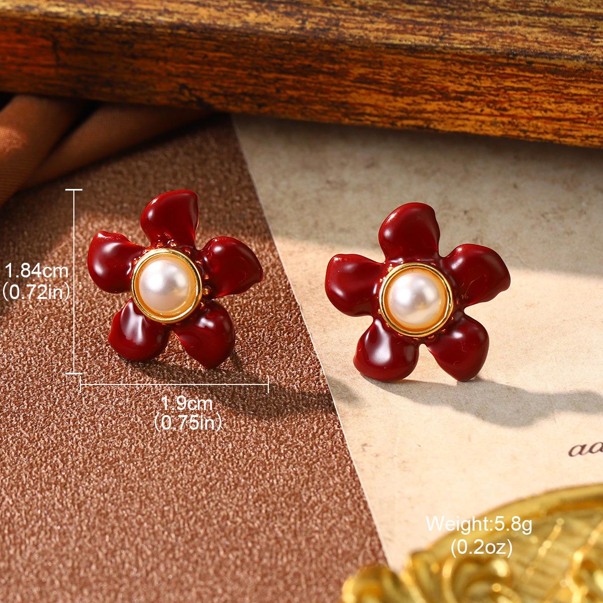 French oil drop flower new year red pearl fringed silver needle niche earrings premium autumn and winter stud earrings retro earrings
French oil drop flower new year red pearl fringed silver needle niche earrings premium autumn and winter stud earrings retro earrings
