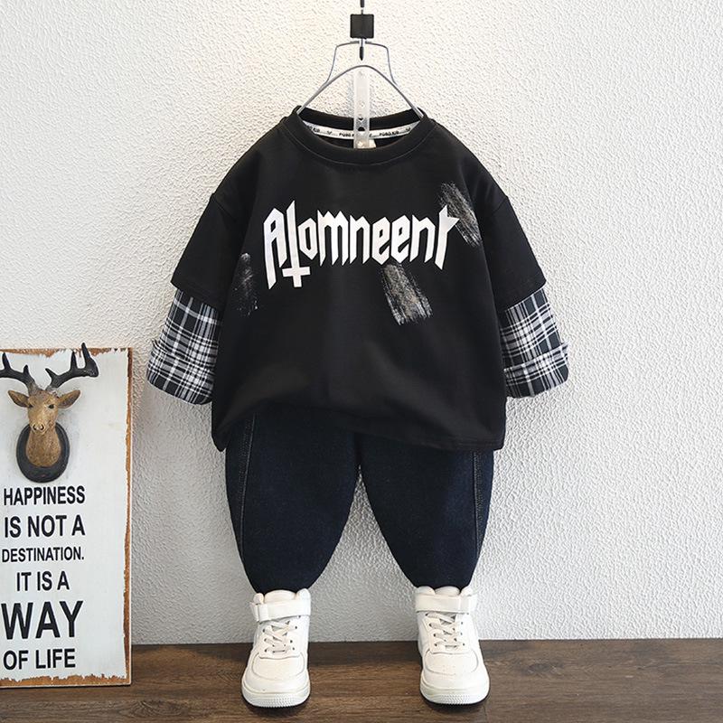 Boys Long-Sleeve T-Shirt - 2025 New Spring Pure Cotton Fake Two-Piece Top 110 cm білий
Boys Long-Sleeve T-Shirt - 2025 New Spring Pure Cotton Fake Two-Piece Top 110 cm білий
