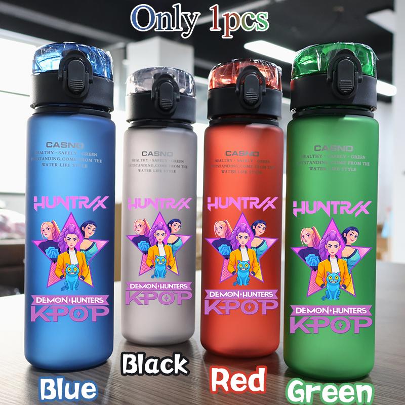 560ML KPOP Straight Drink Water Cup Blue Black Red Green Peripheral Bottle Hot Gift only Blue 1pcs
560ML KPOP Straight Drink Water Cup Blue Black Red Green Peripheral Bottle Hot Gift only Blue 1pcs