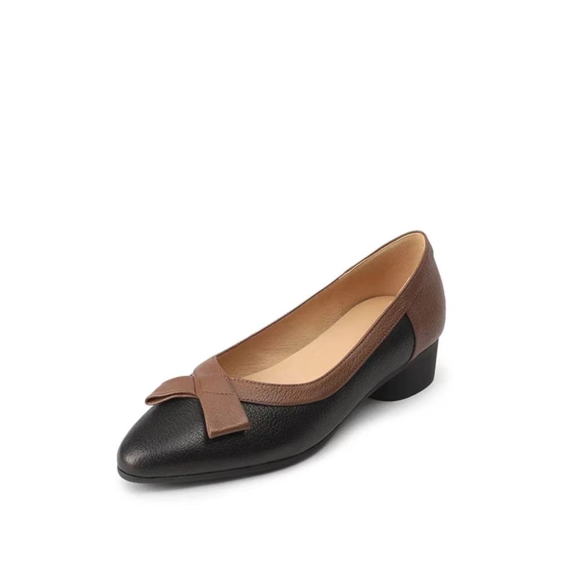 French retro pointed temperament light mouth single shoes 22 spring and autumn new thin foot high heels 35 чёрный
French retro pointed temperament light mouth single shoes 22 spring and autumn new thin foot high heels 35 чёрный