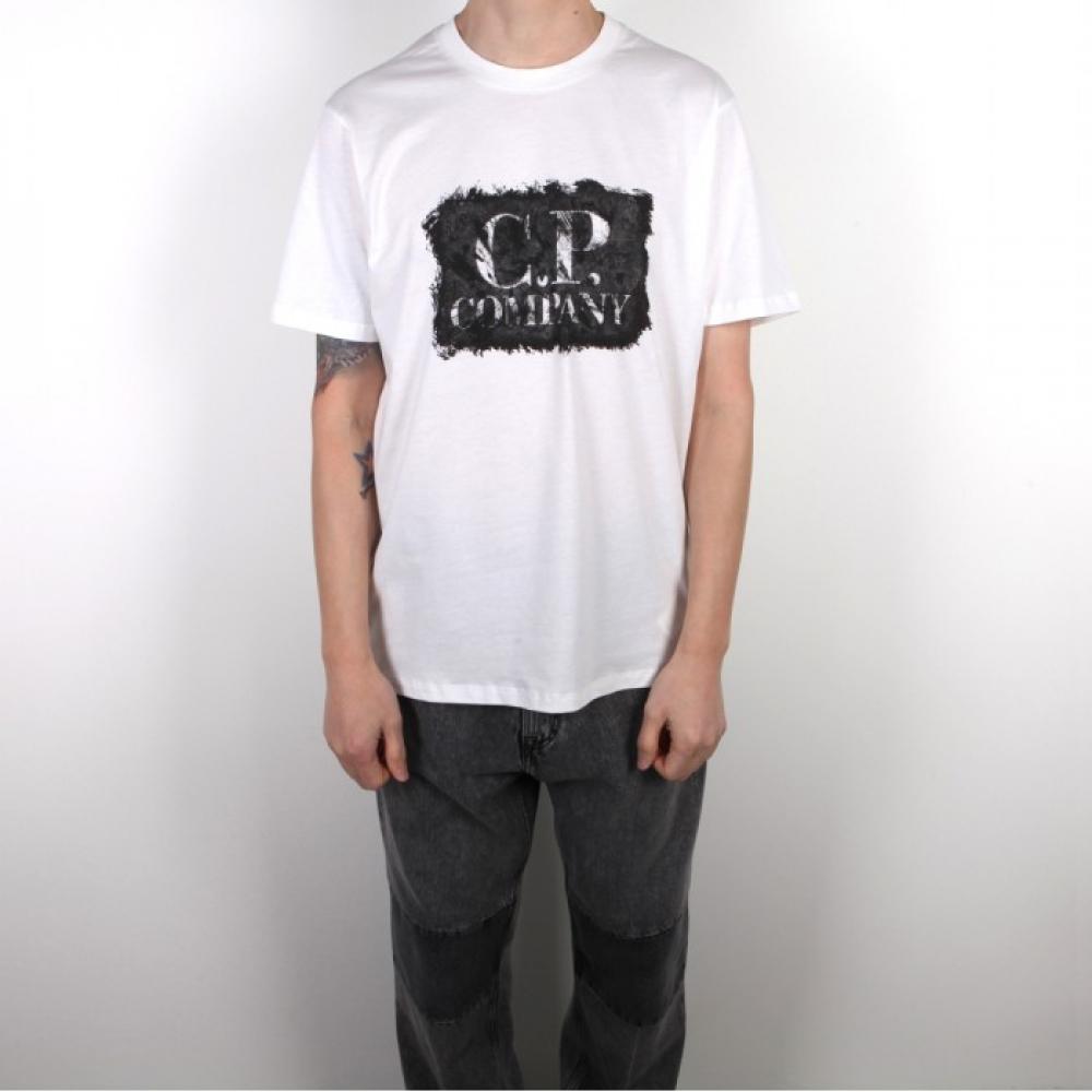 Футболка 23SS CP Company с коротким рукавом и рисунком логотипа, круглая белая 14CMTS192A006011W103
Футболка 23SS CP Company с коротким рукавом и рисунком логотипа, круглая белая 14CMTS192A006011W103