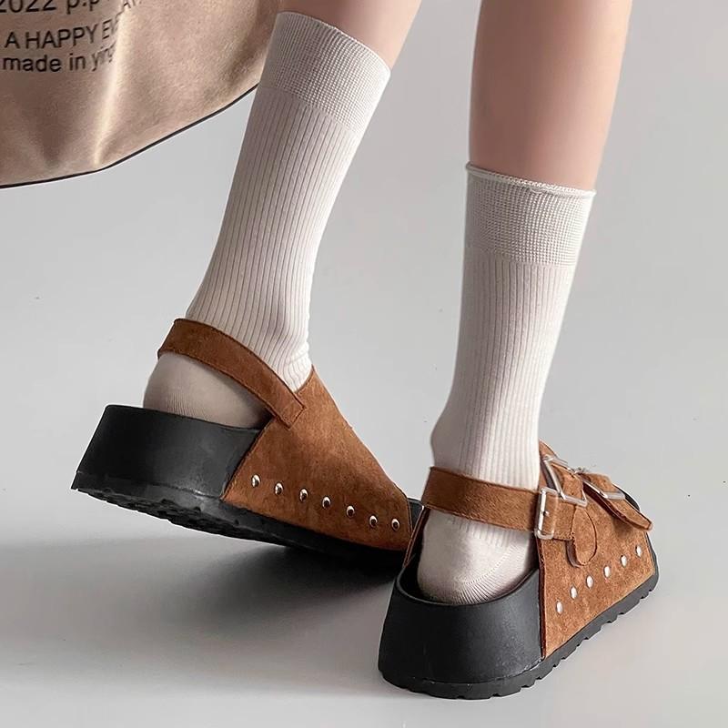 Step on shit feeling retro belt buckle sandals girls wear spring and summer new fashion high sense two wear cool slippers tide 35 абрикосовий
Step on shit feeling retro belt buckle sandals girls wear spring and summer new fashion high sense two wear cool slippers tide 35 абрикосовий