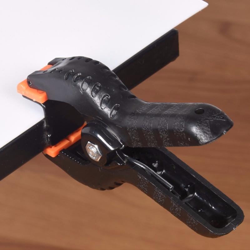 Зажимы пластиковые нейлоновые пружинные для деревообработки. 6.5 см. 3 штуки
Зажимы пластиковые нейлоновые пружинные для деревообработки. 6.5 см. 3 штуки