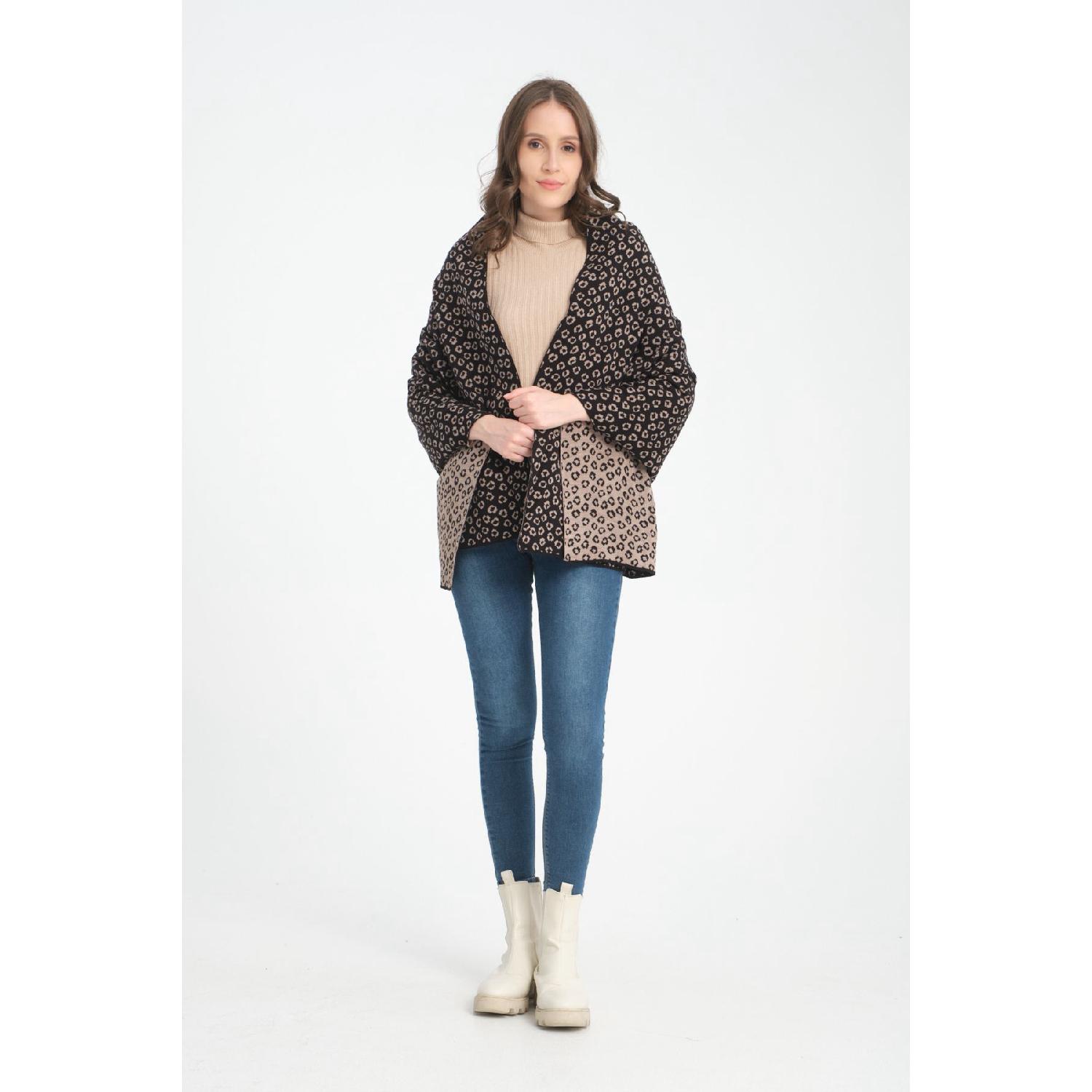 Leopard Patterned Shoulder Shawl, Leopard Patterned Stylish Comfortable Shoulder Shawl, Knitwear Shoulder Shawl, Women s Shawl, Reversible 75 x 175 чёрный
Leopard Patterned Shoulder Shawl, Leopard Patterned Stylish Comfortable Shoulder Shawl, Knitwear Shoulder Shawl, Women s Shawl, Reversible 75 x 175 чёрный