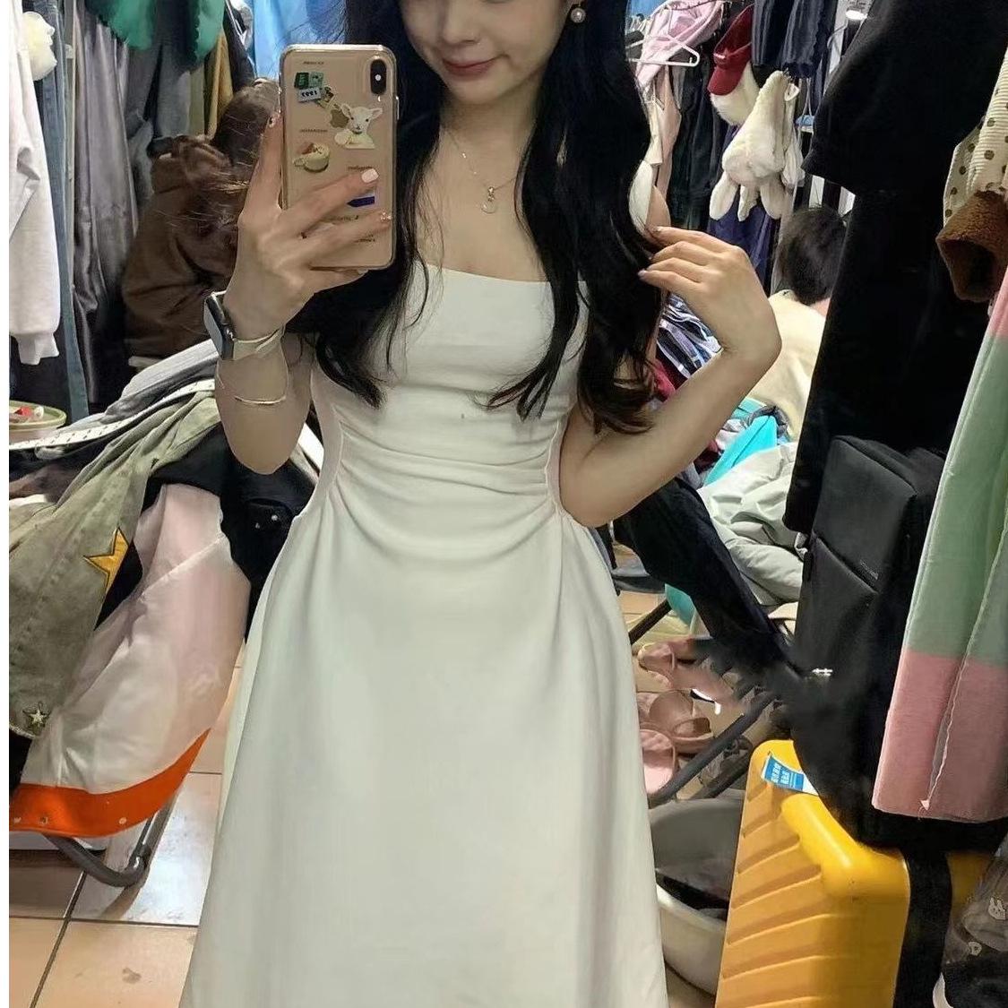 Women s French Socialite Square Neck White Evening Camisole Dress - High Design, Niche Style, Waist-Cinching Summer Fashion M
Women s French Socialite Square Neck White Evening Camisole Dress - High Design, Niche Style, Waist-Cinching Summer Fashion M
