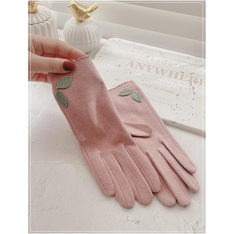 Women s Winter Touchscreen Riding Gloves - Warm, Fleece-Lined, Non-Slip, Elastic, for Cold Weather One Size
Women s Winter Touchscreen Riding Gloves - Warm, Fleece-Lined, Non-Slip, Elastic, for Cold Weather One Size