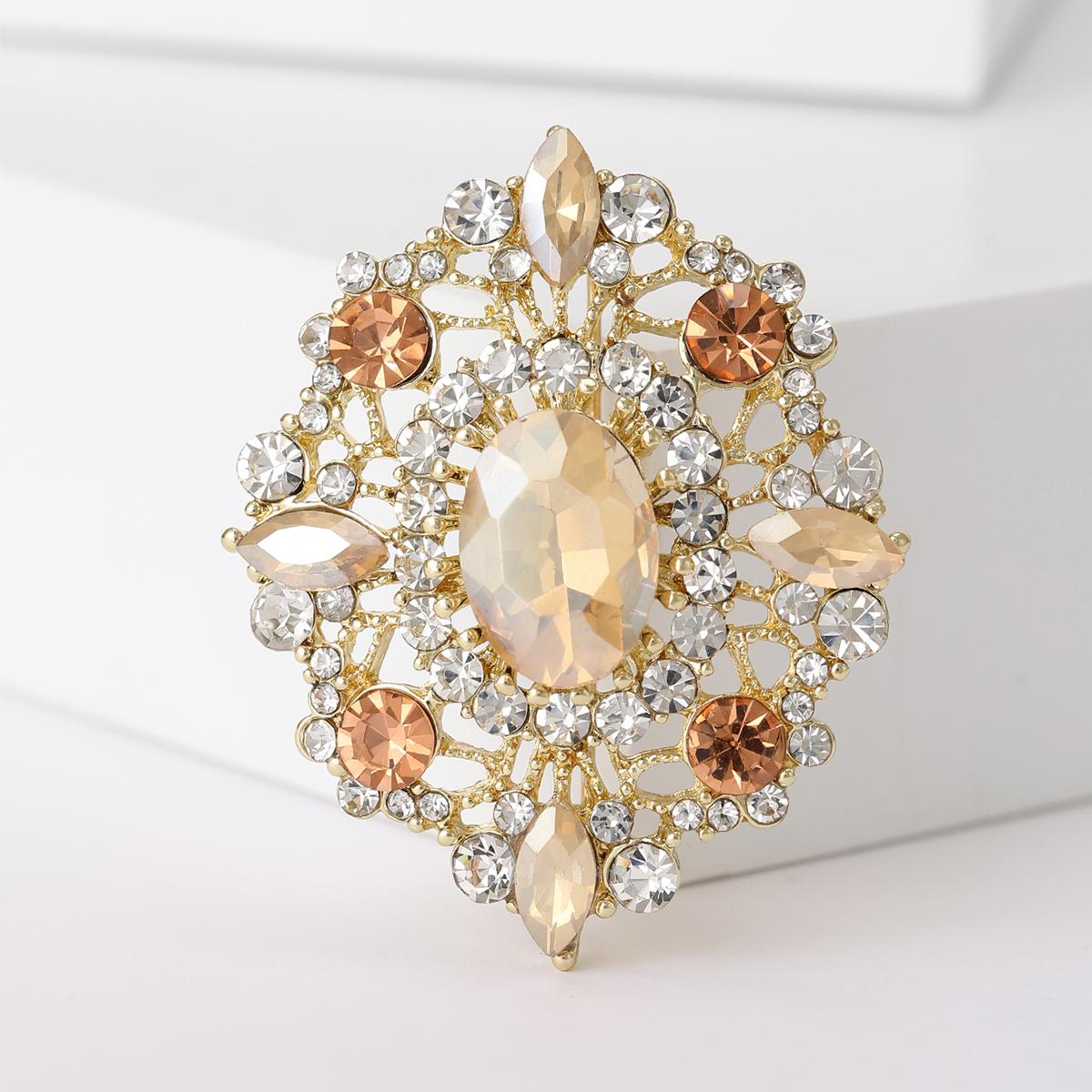 Rhinestone Oval Brooches for Women Unisex Crystal Glass Pins Banquet Party Backpack Gifts Jewelry Accessories MULTI
Rhinestone Oval Brooches for Women Unisex Crystal Glass Pins Banquet Party Backpack Gifts Jewelry Accessories MULTI