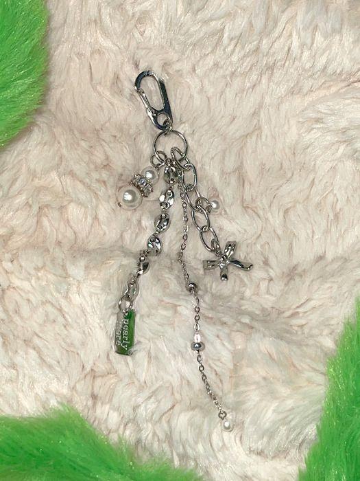 pearlymore romantic winter snowman keychain_PM24A001WT free
pearlymore romantic winter snowman keychain_PM24A001WT free