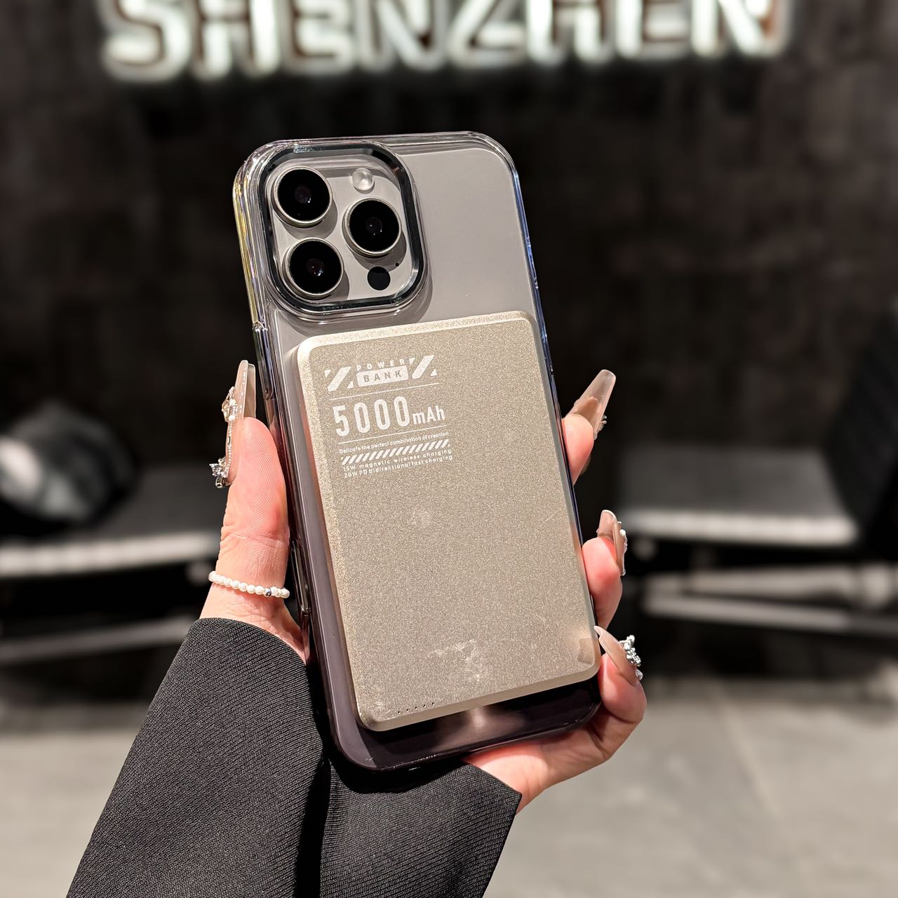 For iPhone 16 Pro Max Magnetic Case Gradient Color Hard PC Phone Back Cover Purple
For iPhone 16 Pro Max Magnetic Case Gradient Color Hard PC Phone Back Cover Purple