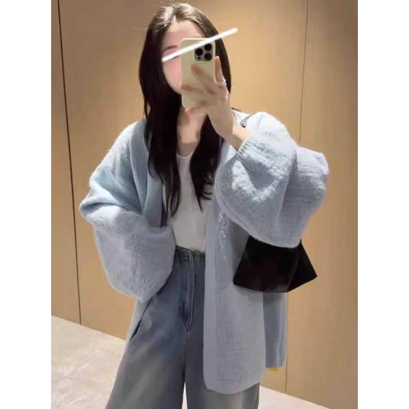 Женский вязаный кардиган с рукавами-фонариками, новый осенне-зимний, в стиле ленивого ветра, свободный, повседневный
Женский вязаный кардиган с рукавами-фонариками, новый осенне-зимний, в стиле ленивого ветра, свободный, повседневный