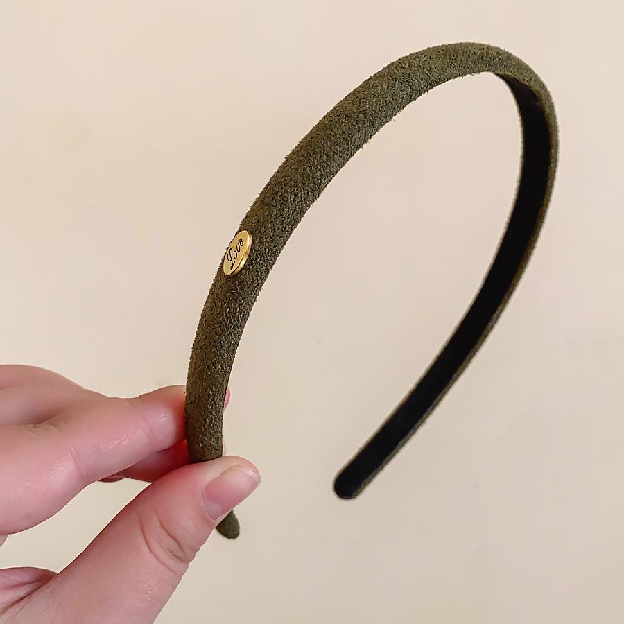 Simple fabric flocking fine headband light luxury versatile headband high cranial top hair accessories headdress
Simple fabric flocking fine headband light luxury versatile headband high cranial top hair accessories headdress