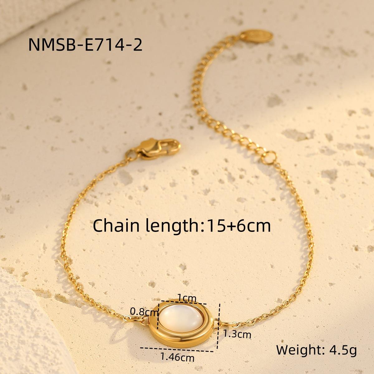 Европейский и американский высококлассный овальный дизайн из нержавеющей стали с натуральным белым перламутром, нишевый титановый стальной браслет и ожерелье 18K
Европейский и американский высококлассный овальный дизайн из нержавеющей стали с натуральным белым перламутром, нишевый титановый стальной браслет и ожерелье 18K