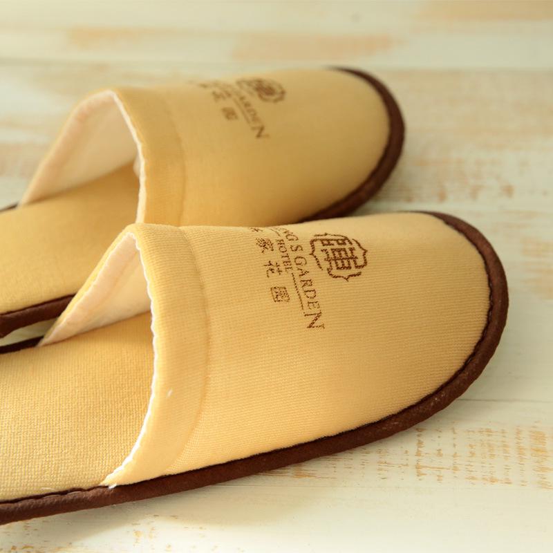 Non-Slip Disposable Hotel and Travel Slippers – Thickened Linen for Home or Guest Use 100 Pairs
Non-Slip Disposable Hotel and Travel Slippers – Thickened Linen for Home or Guest Use 100 Pairs
