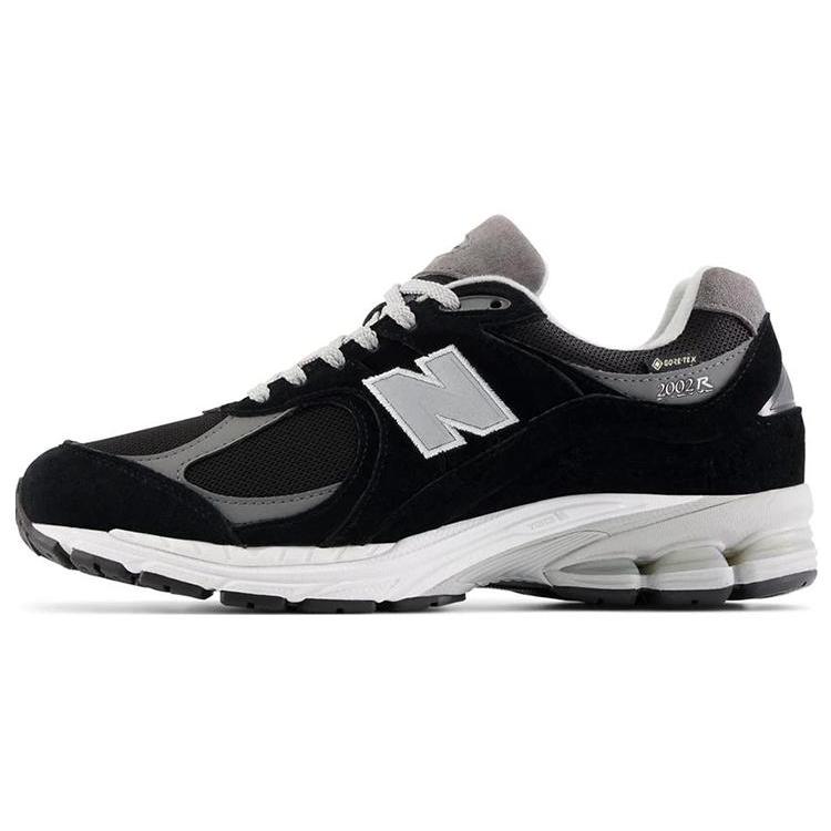 New Balance 2002R Gore Tex Black Castlerock 37.5
New Balance 2002R Gore Tex Black Castlerock 37.5