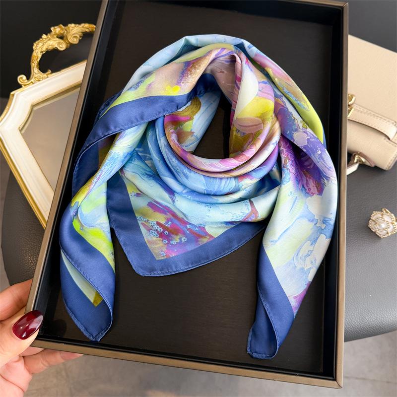 70Cm Luxury Small Silk Square Scarf for Women Print Neck Shawl Wraps Elegant Neckerchief Bandanas Hijab and Bag Tie Ribbon Gift 70X70 CM
70Cm Luxury Small Silk Square Scarf for Women Print Neck Shawl Wraps Elegant Neckerchief Bandanas Hijab and Bag Tie Ribbon Gift 70X70 CM