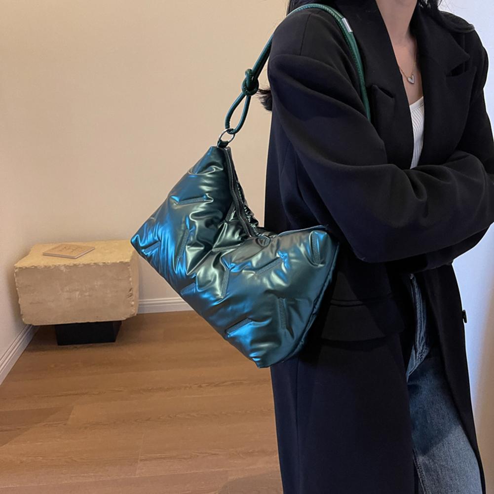 Бавовняні жіночі сумки на плече Winter Space 2024 р. Корейські стьобані сумки з вишивкою нитками Модні сумки під пахвами з пуховою підкладкою зелений
Бавовняні жіночі сумки на плече Winter Space 2024 р. Корейські стьобані сумки з вишивкою нитками Модні сумки під пахвами з пуховою підкладкою зелений