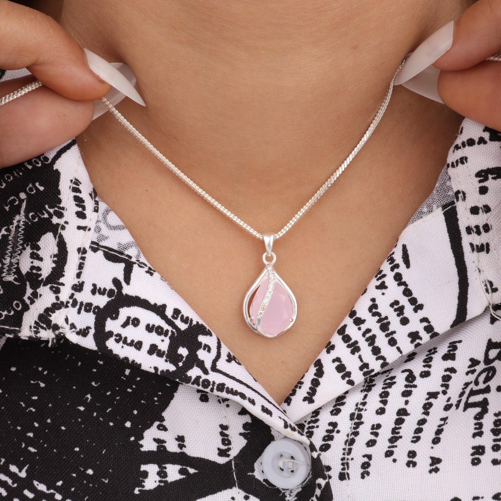 Rose Chalcedony Gemstone Zircon Pendant 925 Sterling Silver Jewelry Tiny Pendant CZP-7-7
Rose Chalcedony Gemstone Zircon Pendant 925 Sterling Silver Jewelry Tiny Pendant CZP-7-7