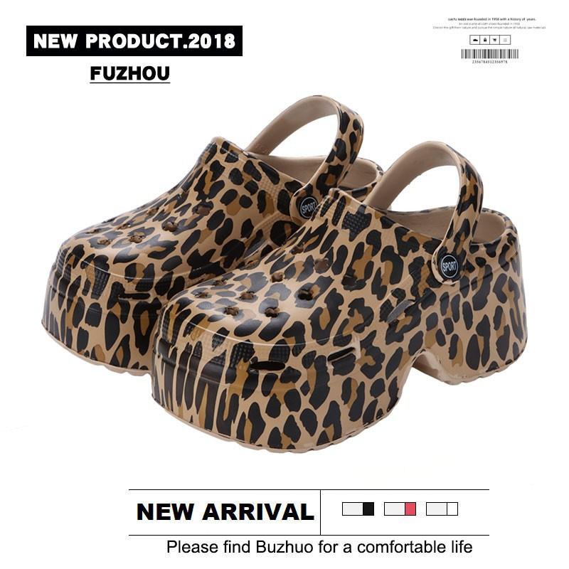 Hole shoes women wear leopard print heightened platform new beach garden shoes cool slippers 35-36
Hole shoes women wear leopard print heightened platform new beach garden shoes cool slippers 35-36