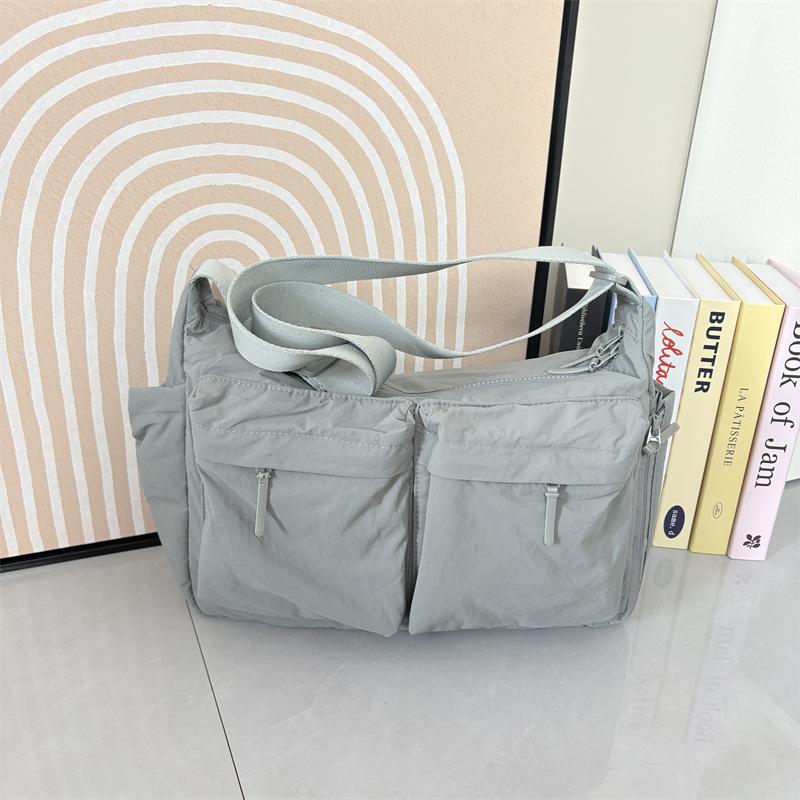 Casual Multiple Pockets Women Nylon Waterproof Shoulder Bags Large Capacity Ladies Crossbody Bag Simple Men Handbags Book Tote
Casual Multiple Pockets Women Nylon Waterproof Shoulder Bags Large Capacity Ladies Crossbody Bag Simple Men Handbags Book Tote