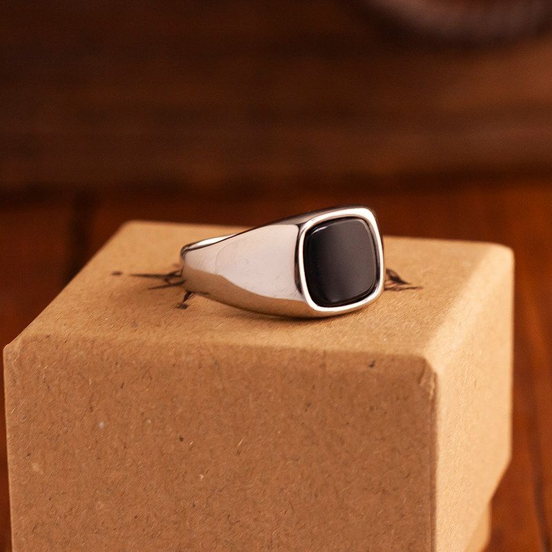 Night Works Elegant Fashion Elegant Gentleman Fashionable Black Stone Small Square Ring Men s Ring Plus Size Tide Waterloo Sunset Us Size 8
Night Works Elegant Fashion Elegant Gentleman Fashionable Black Stone Small Square Ring Men s Ring Plus Size Tide Waterloo Sunset Us Size 8