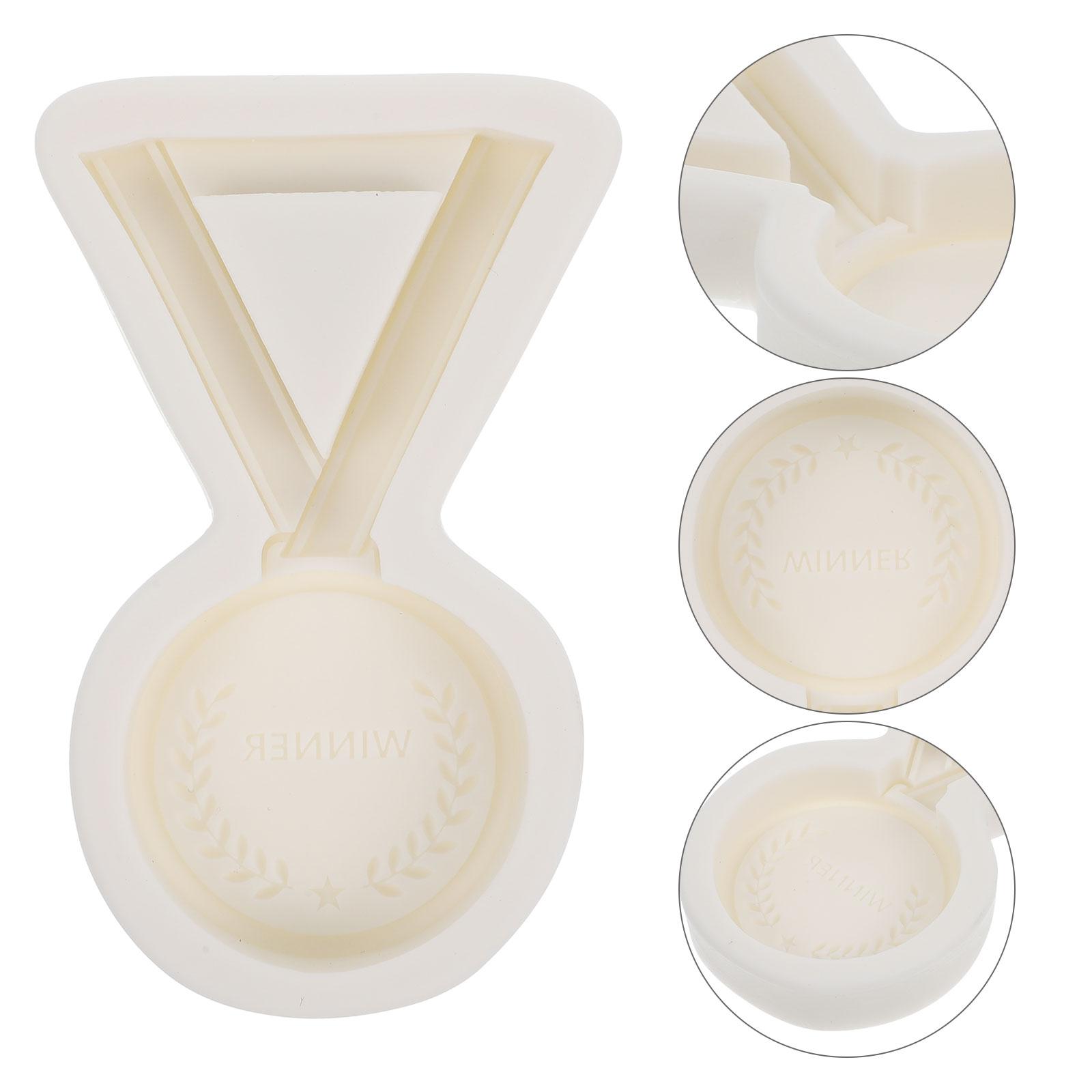 1Pc Trophy Medal Silicone Mold Prize Award Baking Dish Fondant Tool Diy Chocolate Craft Gummies Cookie Decorative Mold Kitchen
1Pc Trophy Medal Silicone Mold Prize Award Baking Dish Fondant Tool Diy Chocolate Craft Gummies Cookie Decorative Mold Kitchen