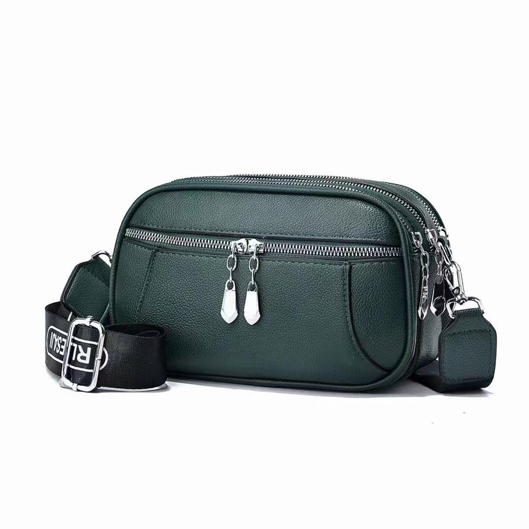 Проста жіноча сумка в міському стилі. Сумка на плече великої місткості зелений
Проста жіноча сумка в міському стилі. Сумка на плече великої місткості зелений