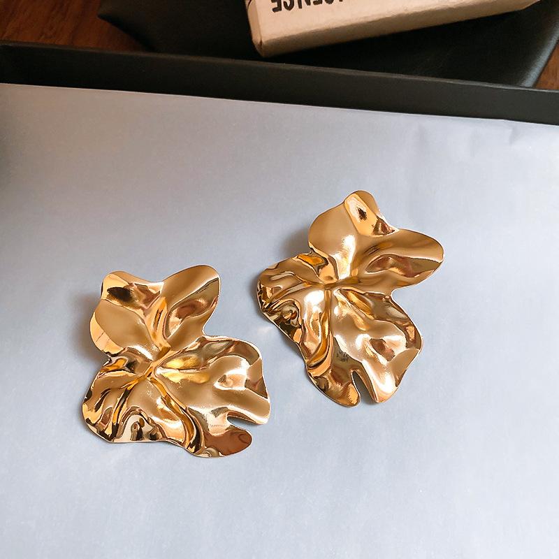 Large Geometric Metalic Irregular Stud Earrings for Women Big Statement Pleated Ear Studs Charms Punk Fashion Party Jewelry K
Large Geometric Metalic Irregular Stud Earrings for Women Big Statement Pleated Ear Studs Charms Punk Fashion Party Jewelry K