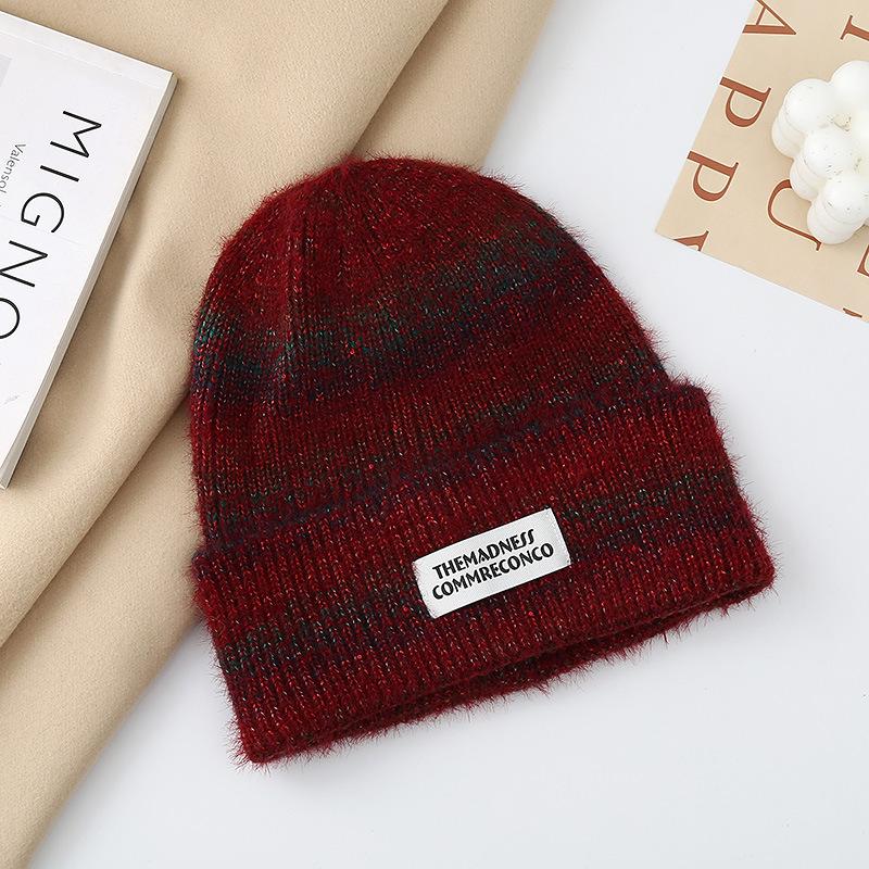 Вязаная теплая шапка женская осенне-зимняя модная с градиентным цветом, подчеркивающая лицо, маленькая шапка-пуловер с защитой ушей, велосипедная шерстяная шапка cold protection, warm and elastic
Вязаная теплая шапка женская осенне-зимняя модная с градиентным цветом, подчеркивающая лицо, маленькая шапка-пуловер с защитой ушей, велосипедная шерстяная шапка cold protection, warm and elastic