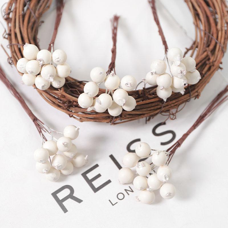 10cm Foam Christmas Berry Bouquet Artificial Flowers DIY Wreath Decoration for Home Room Wedding Decoration Candy Box Gifts 1Pcs белый
10cm Foam Christmas Berry Bouquet Artificial Flowers DIY Wreath Decoration for Home Room Wedding Decoration Candy Box Gifts 1Pcs белый