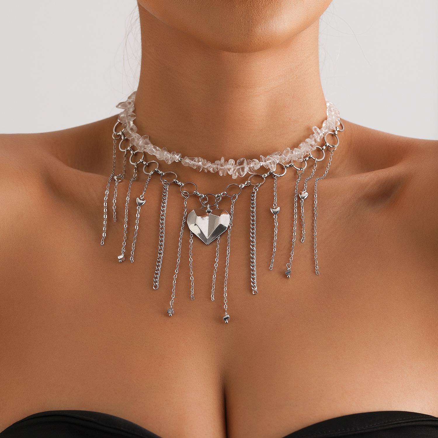 Heart Beaded Necklace Women Boho Irregular Crystal Class Gravel Clavicle Chain Cool Choker Exquisite Fashion Jewelry
Heart Beaded Necklace Women Boho Irregular Crystal Class Gravel Clavicle Chain Cool Choker Exquisite Fashion Jewelry
