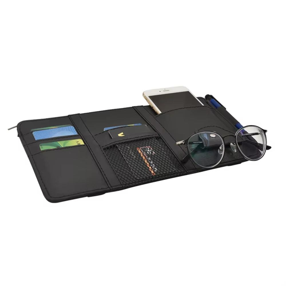 Органайзер для солнцезащитного козырька автомобиля из искусственной кожи премиум-класса с несколькими карманами для хранения вещей. Идеально подходит для солнцезащитных очков, карточек, ручек и дорожных принадлежностей. чёрный
Органайзер для солнцезащитного козырька автомобиля из искусственной кожи премиум-класса с несколькими карманами для хранения вещей. Идеально подходит для солнцезащитных очков, карточек, ручек и дорожных принадлежностей. чёрный