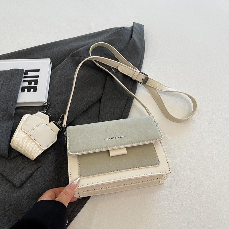 2026 New Style Ladies Bags Fashi Shoulder Bags Casual Messenger Bags Frosted Fabric Ladies Bags Mobile Phe Bags Small Bags бежевый
2026 New Style Ladies Bags Fashi Shoulder Bags Casual Messenger Bags Frosted Fabric Ladies Bags Mobile Phe Bags Small Bags бежевый