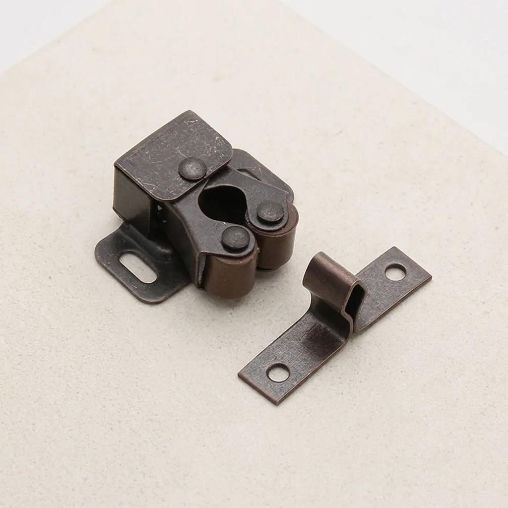Cabinet Door Stopper Buffer Damper for Wardrobes Furniture Home Improvement Door Hardware Accessories Door Stop бронзовий
Cabinet Door Stopper Buffer Damper for Wardrobes Furniture Home Improvement Door Hardware Accessories Door Stop бронзовий
