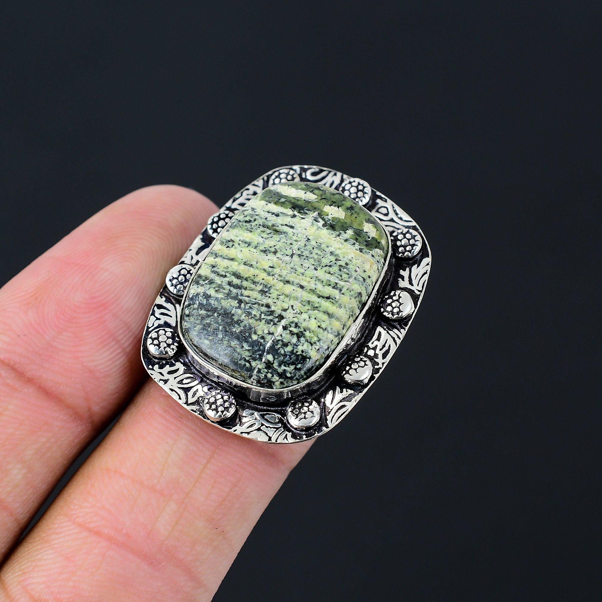 Green Swiss Opal Gemstone Mother Solitaire Boho Ring 925 Sterling Silver US 7.5 7.5
Green Swiss Opal Gemstone Mother Solitaire Boho Ring 925 Sterling Silver US 7.5 7.5