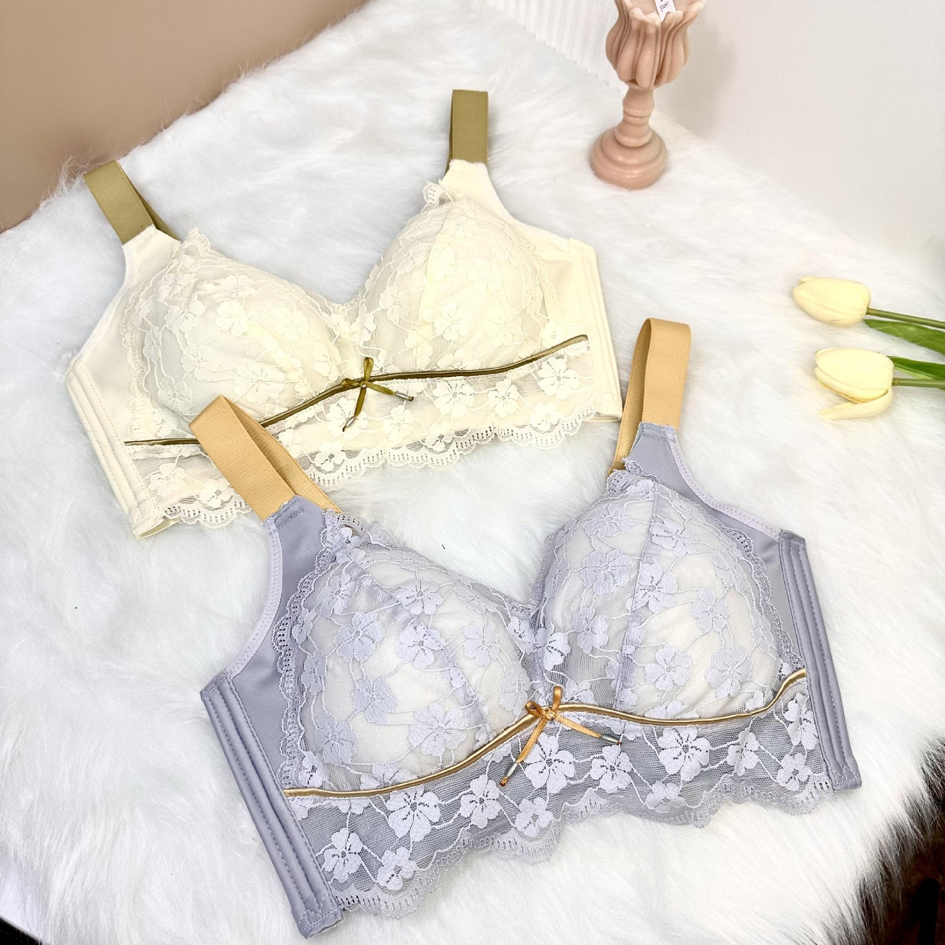 Floral Lace Wireless Comfort Bra S фиолетовый
Floral Lace Wireless Comfort Bra S фиолетовый