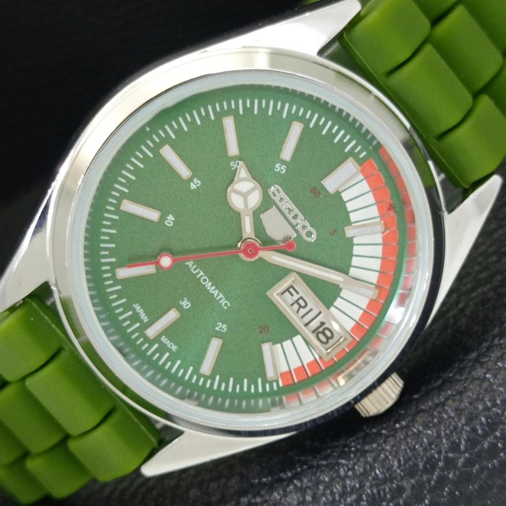 SEIKO 5 AUTOMATIC VINTAGE REFURBISHED 6309A JAPAN MENS GREEN WATCH a440860-4 Sk-a440860
SEIKO 5 AUTOMATIC VINTAGE REFURBISHED 6309A JAPAN MENS GREEN WATCH a440860-4 Sk-a440860