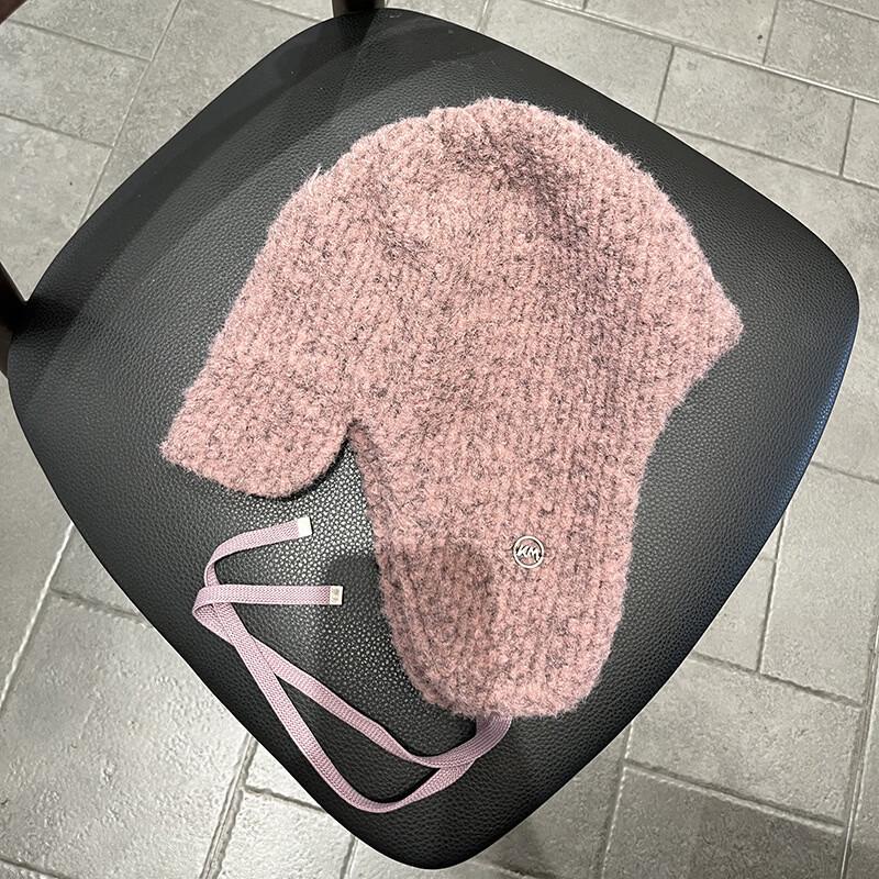 Junbie Winter Warm Cycling Aviator Hat
Junbie Winter Warm Cycling Aviator Hat