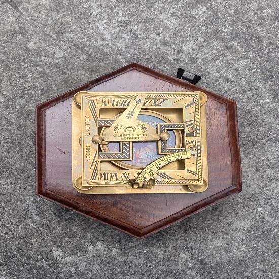 Brass Sundial Compass7.62 cm Nautical Maritime Sun Dial Gift From United Kingdom Based Seller
Brass Sundial Compass7.62 cm Nautical Maritime Sun Dial Gift From United Kingdom Based Seller
