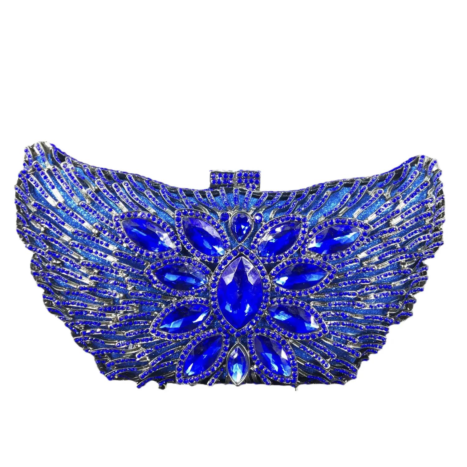 Boutique De FGG Butterfly Shape Women Gold Evening Bags Wedding Party Dinner Crystal Clutch Purses Rhinestone Clutch Handbags Small синий
Boutique De FGG Butterfly Shape Women Gold Evening Bags Wedding Party Dinner Crystal Clutch Purses Rhinestone Clutch Handbags Small синий