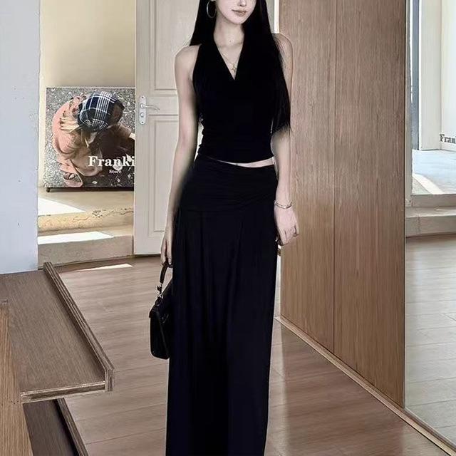 Women s Retro Halter Top & Patchwork A-line Skirt Set XL чорний
Women s Retro Halter Top & Patchwork A-line Skirt Set XL чорний