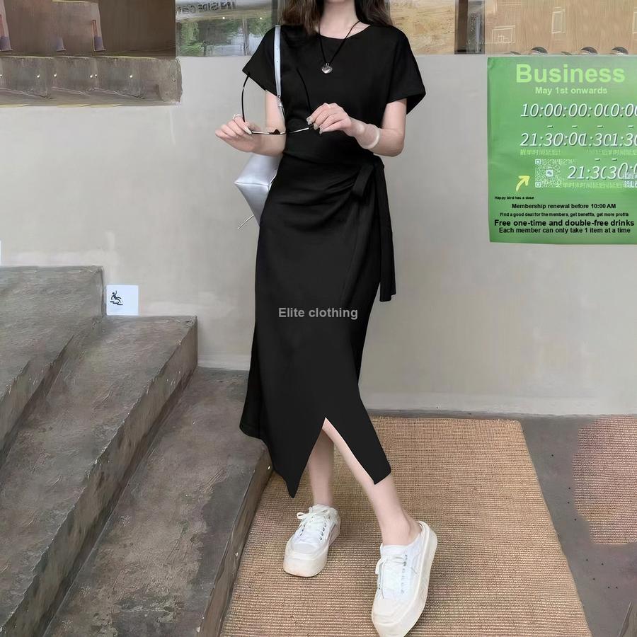 New Style Casual Chic Waist Slimming Tie-Up Solid Color Short Sleeve Dress for Women XL чорний
New Style Casual Chic Waist Slimming Tie-Up Solid Color Short Sleeve Dress for Women XL чорний