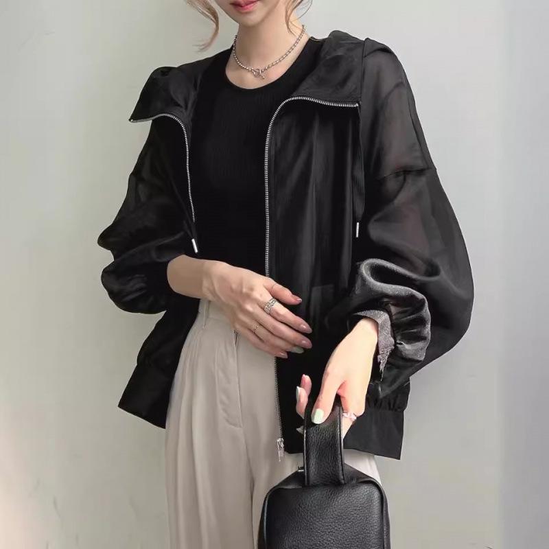 Women s Lightweight UV Protection Hooded Sun Shirt - Fashionable, In-Stock, Ships Same Day One Size чёрный
Women s Lightweight UV Protection Hooded Sun Shirt - Fashionable, In-Stock, Ships Same Day One Size чёрный