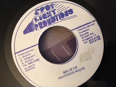 7inch Record PROFESSOR MAJOR Big It Up NONE Spot Light Prom Jamaica Reggae Ska Dub Used
7inch Record PROFESSOR MAJOR Big It Up NONE Spot Light Prom Jamaica Reggae Ska Dub Used