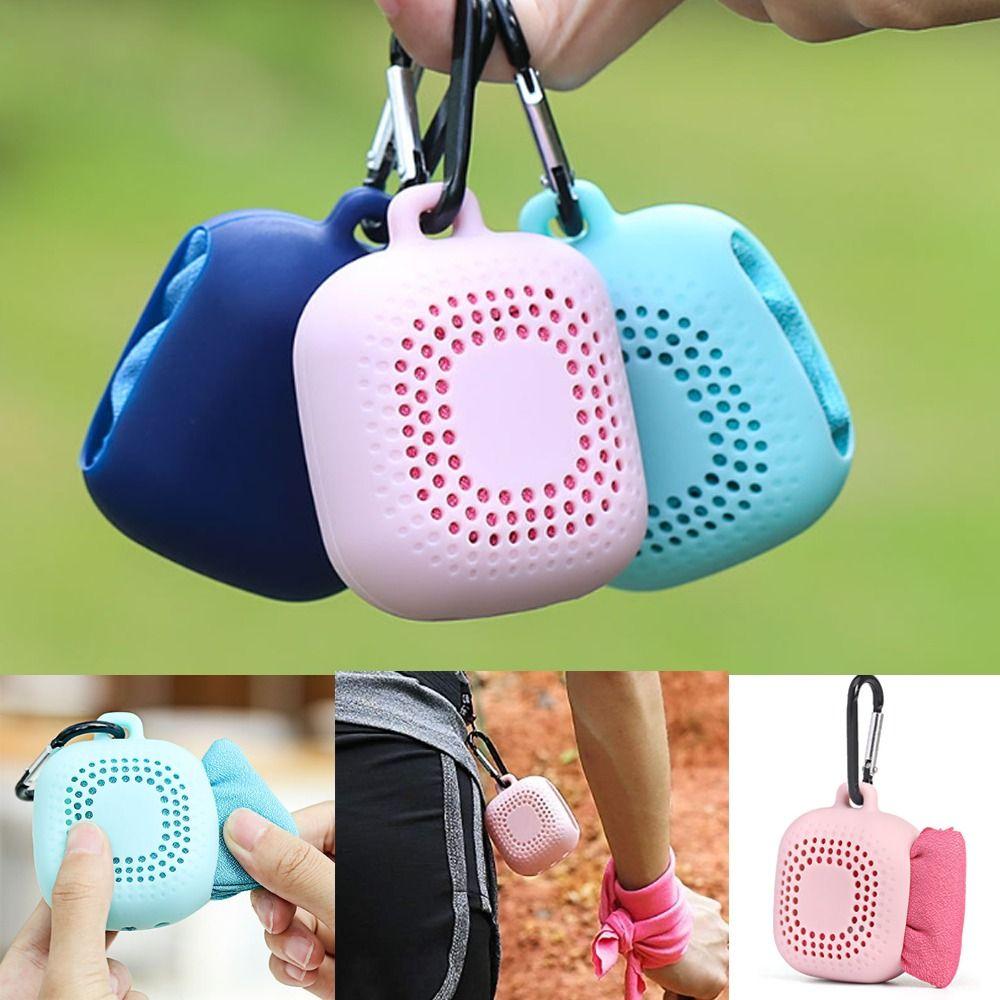 Super Absorbent Quick Drying Towel With Silicone Case Sports Towel For Fitness Jogging Swimming темно-синього кольору
Super Absorbent Quick Drying Towel With Silicone Case Sports Towel For Fitness Jogging Swimming темно-синього кольору