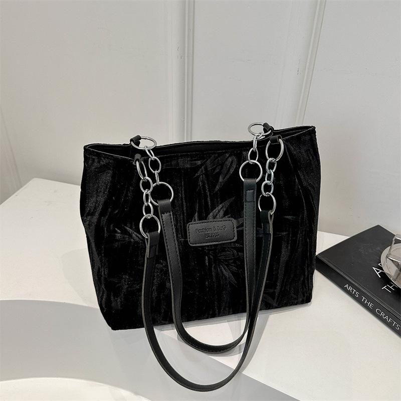 Tote bag women s 2025 new large-capacity bag summer fashion versatile shoulder bag college student class bag хакі
Tote bag women s 2025 new large-capacity bag summer fashion versatile shoulder bag college student class bag хакі
