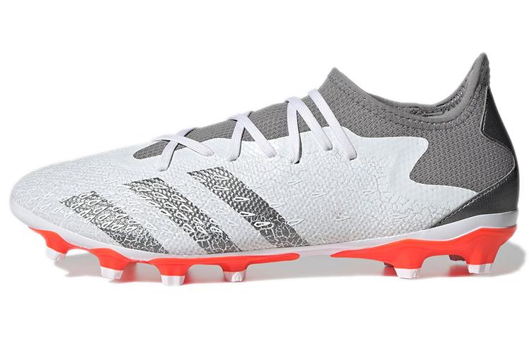 adidas Predator Freak.3 Multiground GZ2826 40⅔
adidas Predator Freak.3 Multiground GZ2826 40⅔