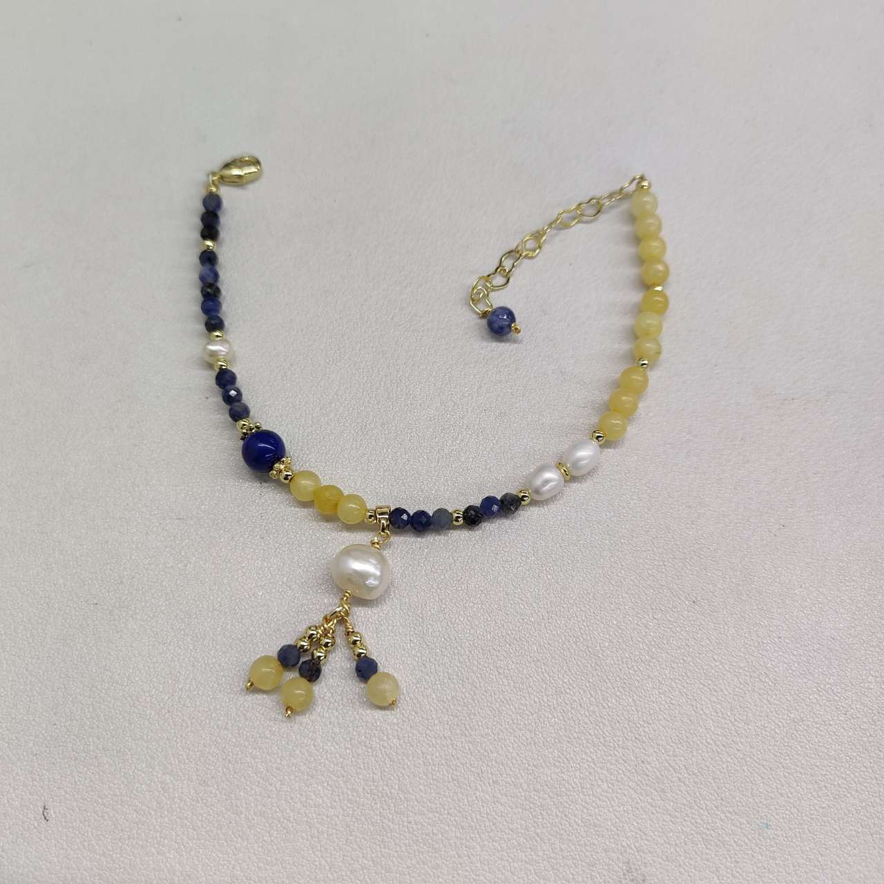 Lotus pod zircon freshwater pearl bracelet medieval vintage temperament orchid stone bracelet Mori small fresh jewelry
Lotus pod zircon freshwater pearl bracelet medieval vintage temperament orchid stone bracelet Mori small fresh jewelry